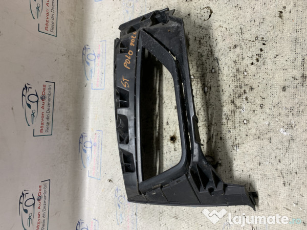 Grila proiector stanga Volkswagen Polo - Benzina 2020