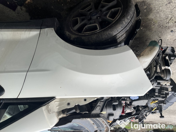 Aripa Stanga Fata Ford Ecosport 1.0 Benzina 2015