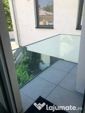 Apartament 3 camere zona Parcul Carol ! 