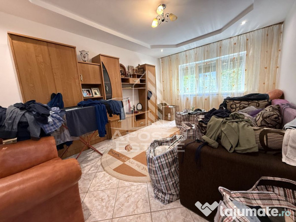 Apartament cu 2 camere, etaj 2, centrala proprie, zona Fr... 