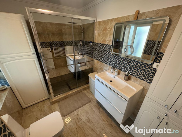 Casa / Vila zona Centrala