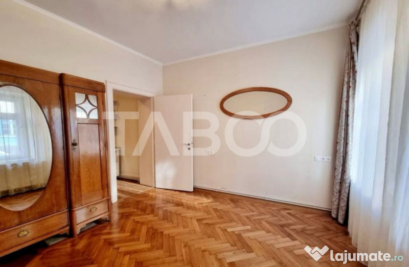 Apartament de vanzare 2 camere 2 bai 2 pivnite Sibiu Centrul 
