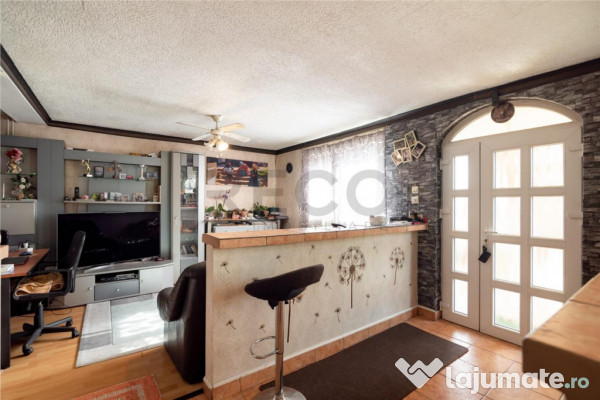 Reco, Casa in Girisu de Cris 