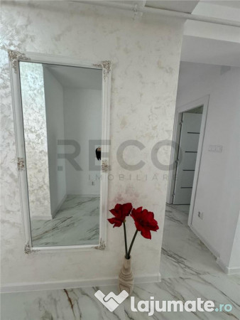 Reco Apartament ultracentral in Stei 