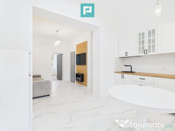 Apartament modern cu 2 camere la curte comună 