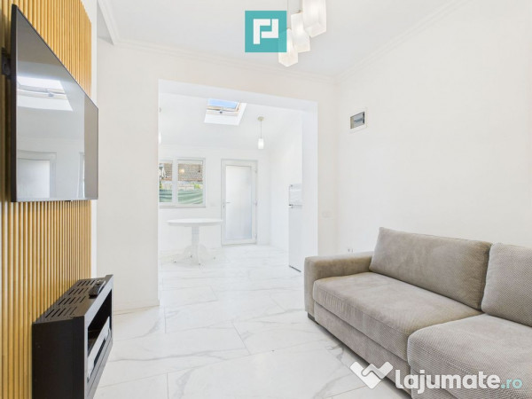 Apartament modern cu 2 camere la curte comună 