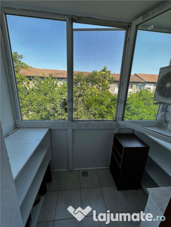 RECO . APARTAMENT 2 CAMERE NUFARUL .