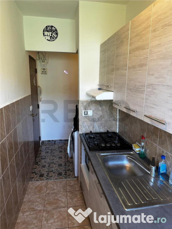 RECO . APARTAMENT 2 CAMERE NUFARUL .