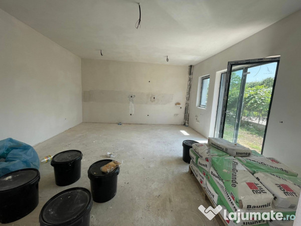 Apartament 2 camere|Finisaje la alegere|curte+2locuri parcare