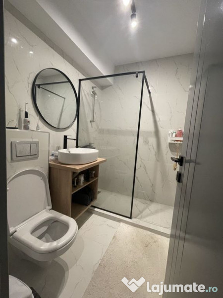 Apartament 2 camere semidecomandat- zona Dacia 