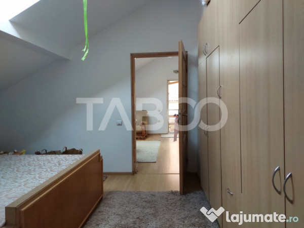 Casa 109 mp 4 camere pivnita terasa loc parcare curte comuna 