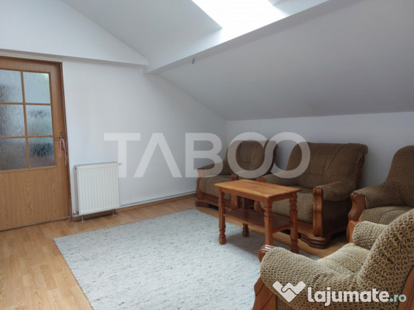 Casa 109 mp 4 camere pivnita terasa loc parcare curte comuna 