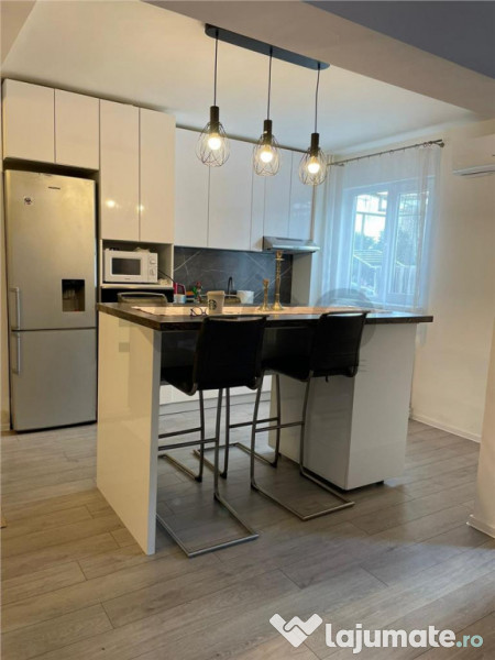 Reco Apartament 3 camere, chirie in Nufarul 