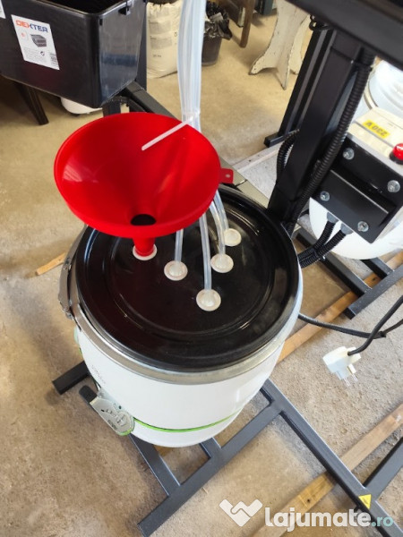 Masina imbuteliere 600-720 litri pe ora 