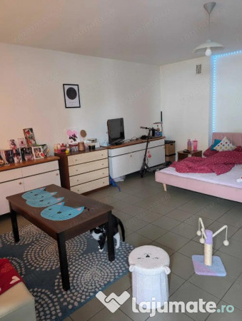 Garsoniera in zona Unirii