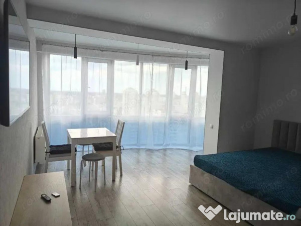 Garsoniera in zona Izvor