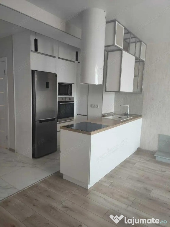 Garsoniera in zona Izvor