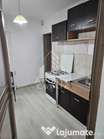 Apartament cu 2 camere, etajul 3, zona Steaua 