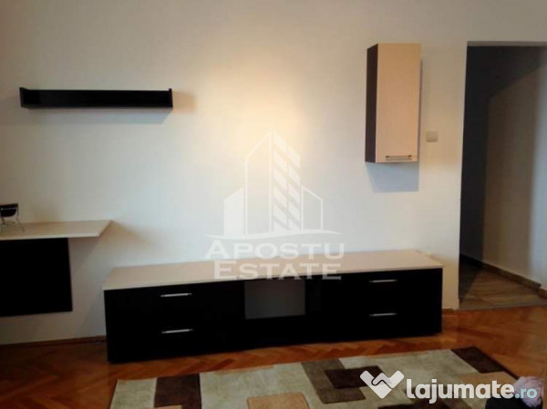 Apartament cu 2 camere, etaj intermediar, zona Dacia 