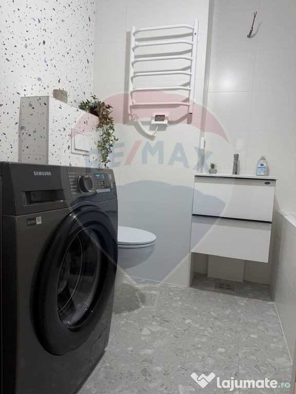 Apartament cu 3 camere de vânzare în zona Universitatii