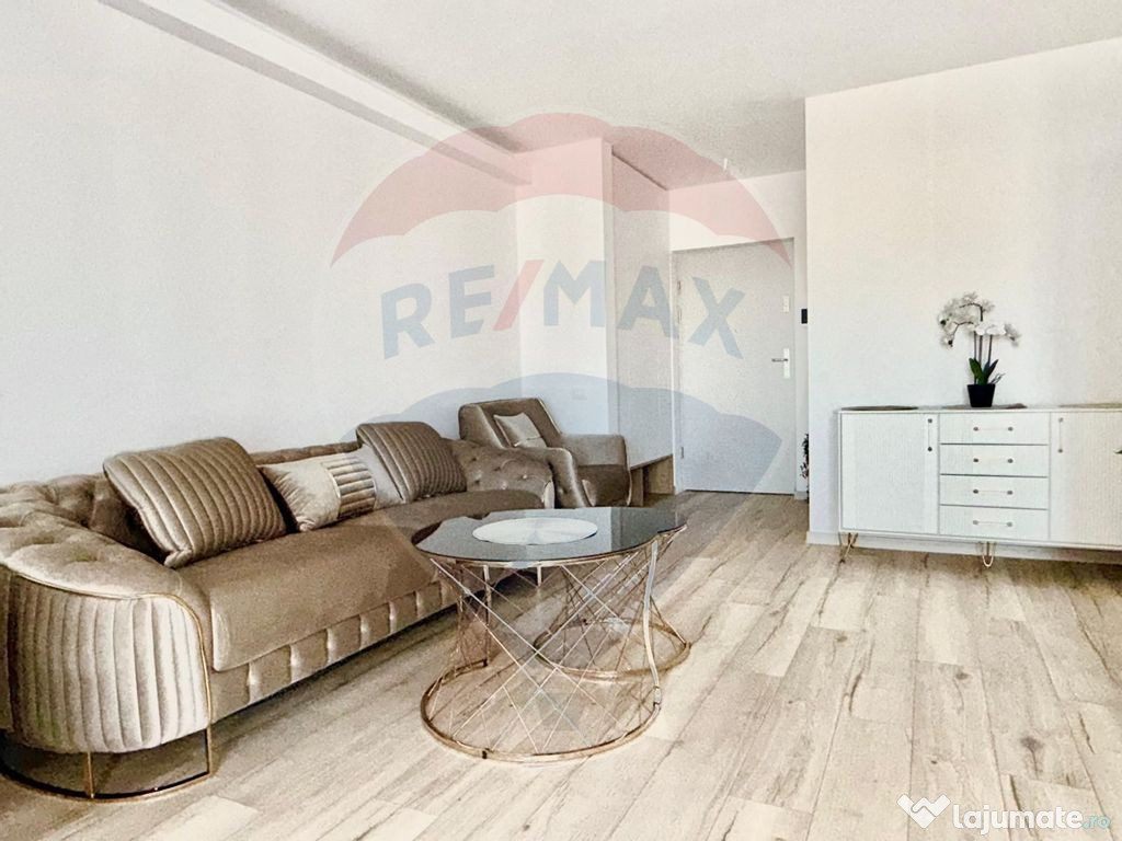 Apartament cu 3 camere de vânzare în zona Universitatii