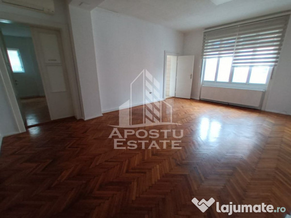 Spatiu birou de inchiriat zona centrala