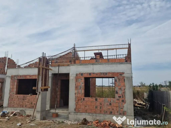 Vila unifamiliala construita corect in Cernica cu acces u... 