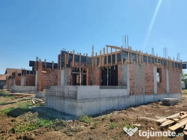 Vila unifamiliala construita corect in Cernica cu acces u... 