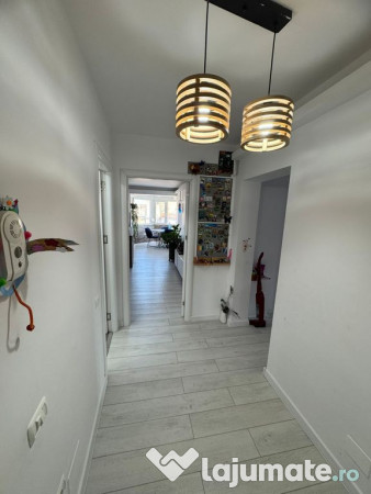 APARTAMENT 3 CAMERE , DECOMANDAT , TOMIS NORD 