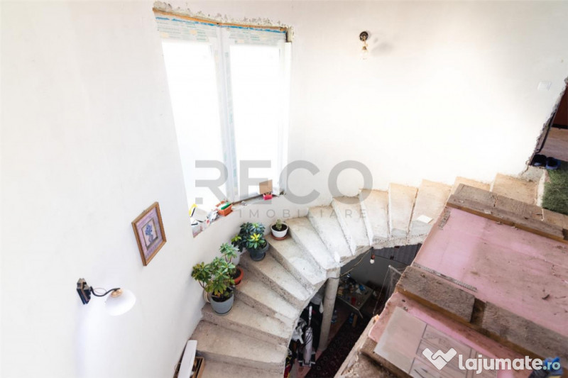 RECO Casa de 4 camere Santandrei 