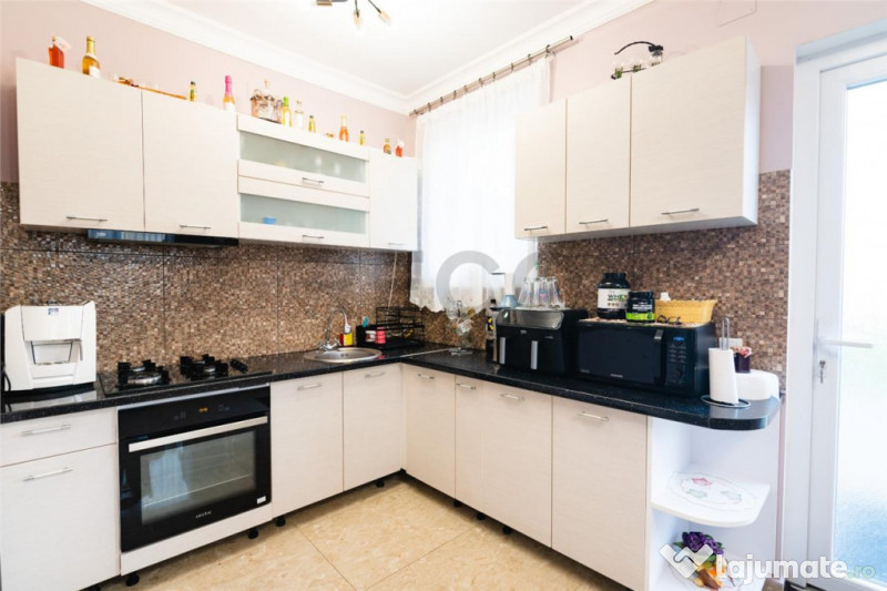 RECO Casa de 4 camere Santandrei 