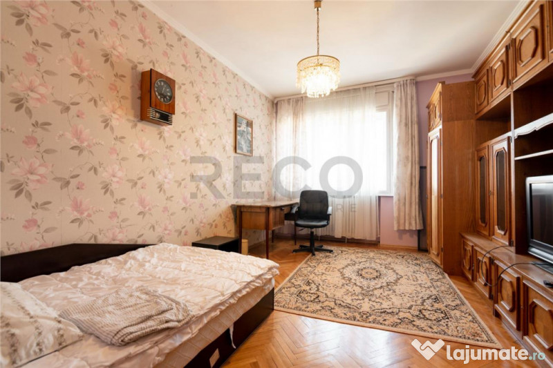 RECO apartament cu 3 camere in zona ultracentrala 