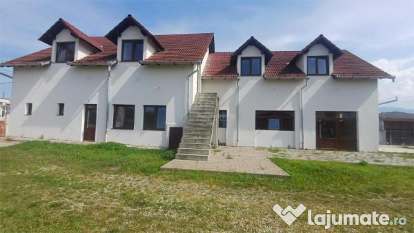 Inchiriem casa ultracentrala in Talmaciu 