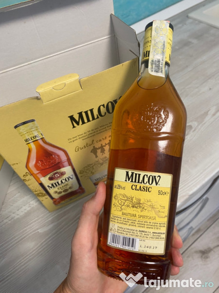ZAREA CONIAC MILCOV 5 *, 0.5 L, alc 28 %, pachet cu 2 pahare