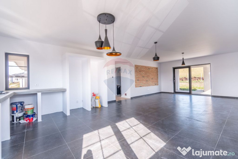 Casa de vanzare, Jucu de Sus, Luminis, 118mp, Finisata Ut... 