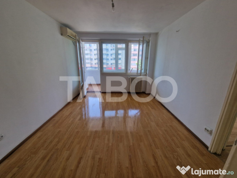 De vanzare apartament 2 camere Obor balcon mare proximitate 