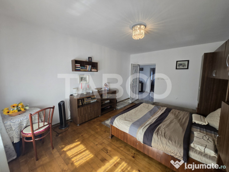 Casa individuala de vanzare 387mp teren 624mp Sura Mica Sibi 