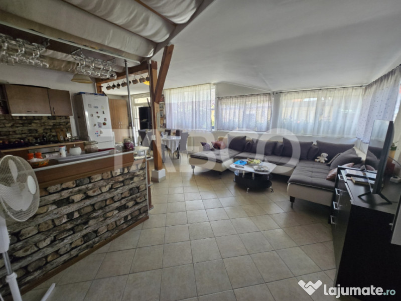 Casa individuala de vanzare 387mp teren 624mp Sura Mica Sibi 