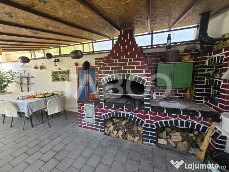 Casa individuala de vanzare 387mp teren 624mp Sura Mica Sibi 