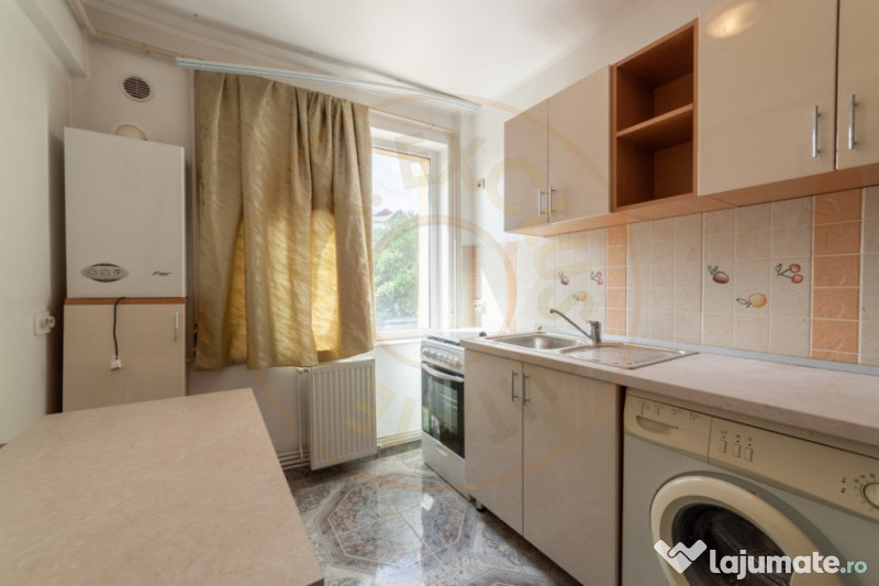 Apartament ultracentral - 2 camere - zona Mateo 