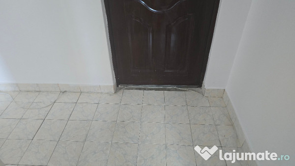 Vand apartament 3 camere in Deva, str. Scarisoara (Astoria), etaj 3, 