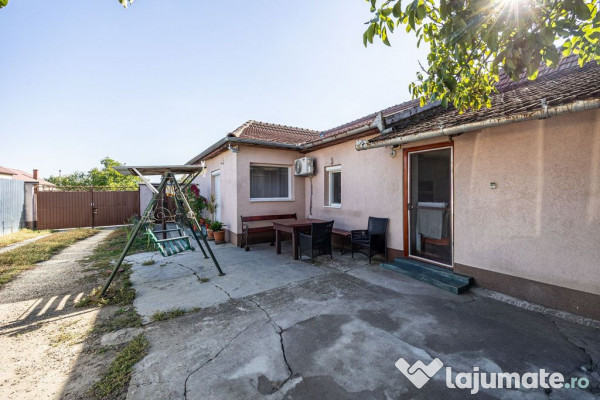 Casă la doar 17 minute de Arad – preț sub 80.000 €! 