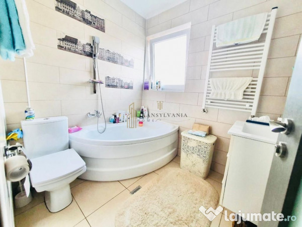 Apartament 3 camere, et.1, 70 mp utili, 2 locuri parcare 