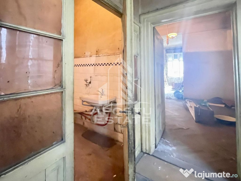 Apartament 3 camere, de renovat - Ultracentral, Teatru 