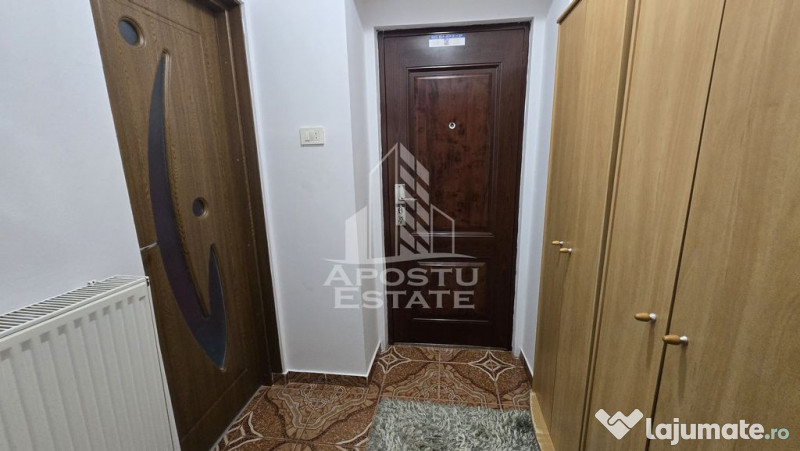 Apartament cu 2 camere, centrala proprie, parter inalt, z...