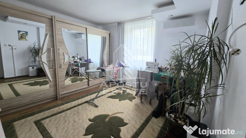 Apartament cu 2 camere, centrala proprie, parter inalt, z...