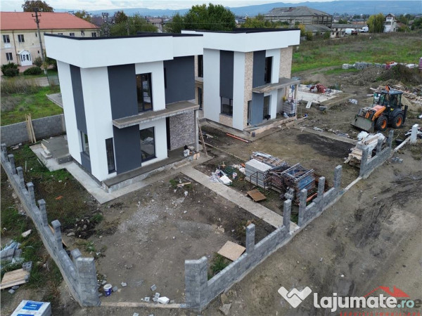 Vila P 1 de in Focsani - Nord 4 dormitoare, 3 bai , 160.000