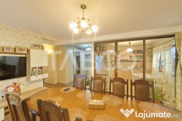 Apartament 3 camere de vanzare balcon terasa pivnita Arhitec