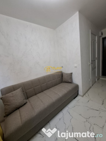 Cameră de cămin cu baie proprie in spate la Jumbo