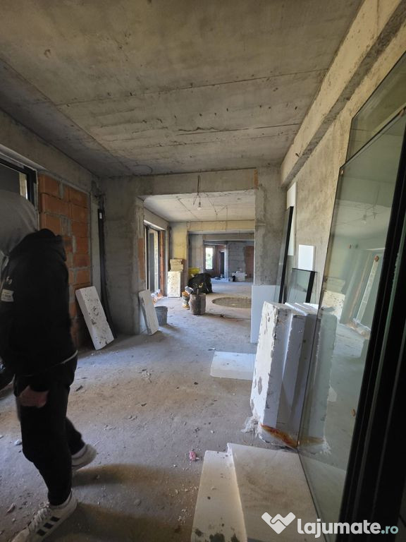 Zona Foisorul de foc imobil P+E1+E2+E3 550 mp ideal clini... 